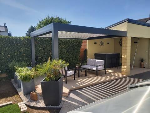 pergola bioclimatique lames orientable lyon