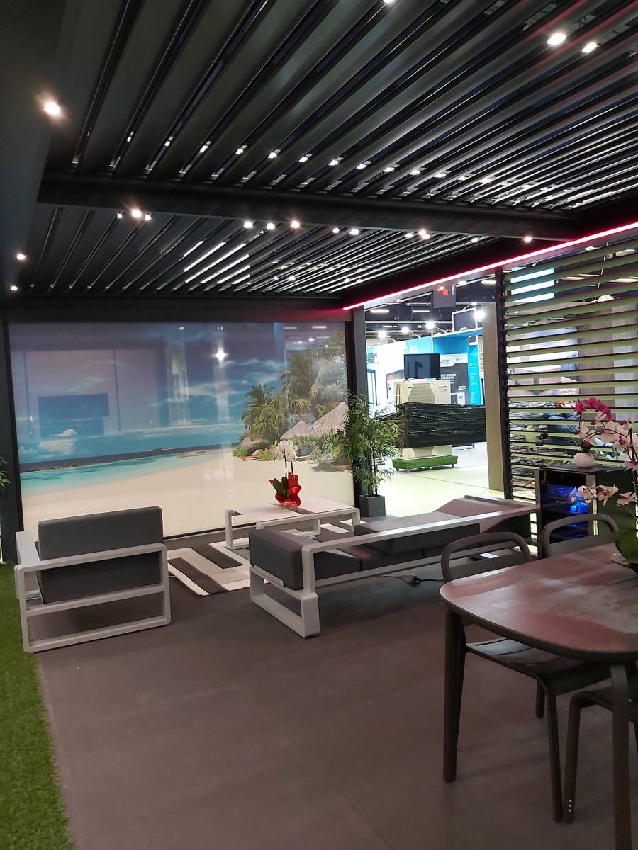 STORE LATERAL ZIP IMPRIME  Fermeture latérale personnalisé pour pergola bioclimatique