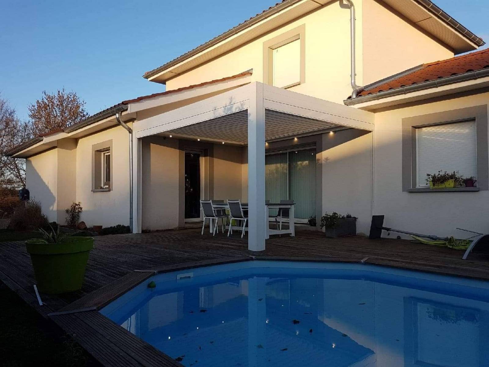 pergola blanche lozanne 