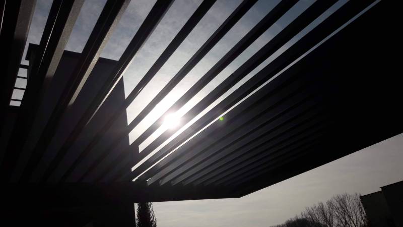 L.F. Pergola Bioclimatique à MORANCE (69)