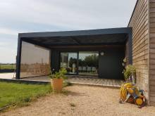 Pergola bioclimatique