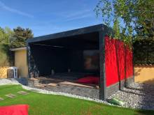 Pergola bioclimatique en espace lounge- CHASSELAY (69)